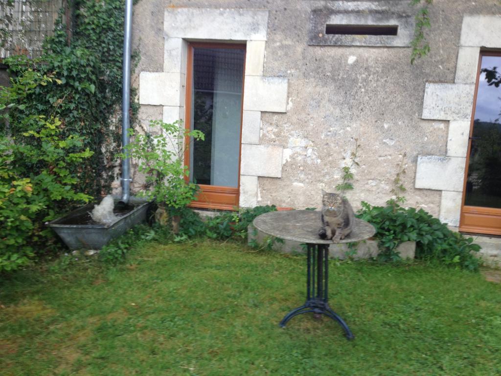Domaine De La Grange Aux Dimes Villa Feux Стая снимка