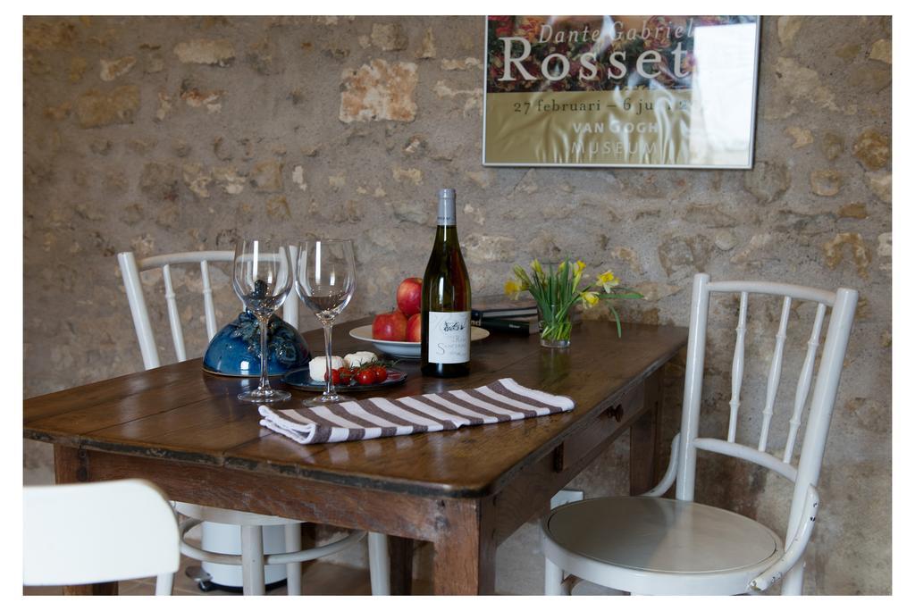 Domaine De La Grange Aux Dimes Villa Feux Екстериор снимка